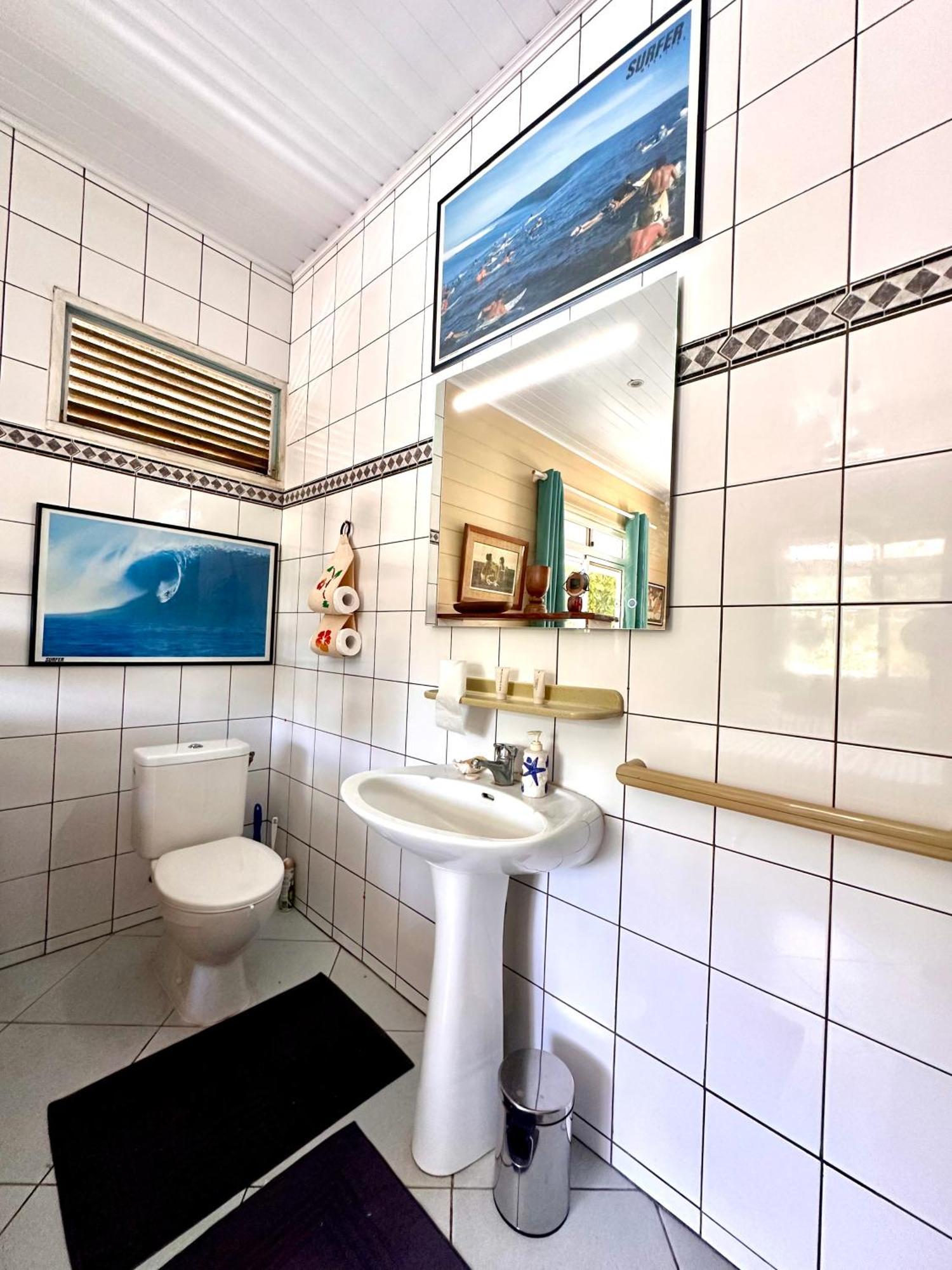 Meri Lodge Huahine « Room Of Marta » Fare Exteriör bild