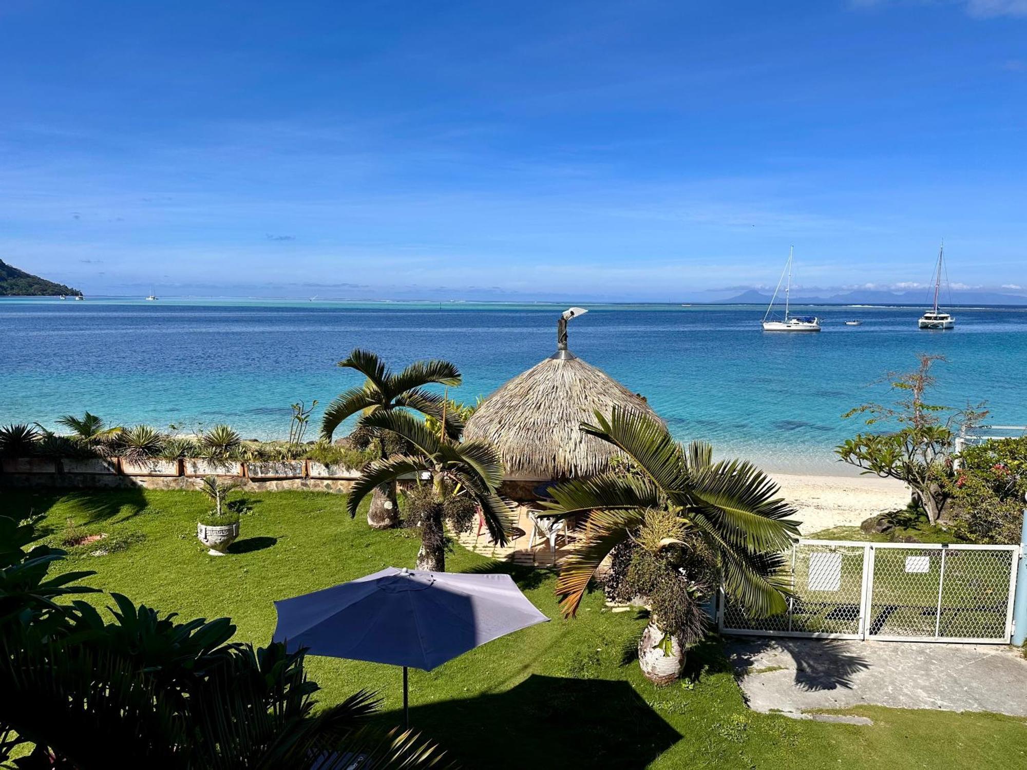 Meri Lodge Huahine « Room Of Marta » Fare Exteriör bild